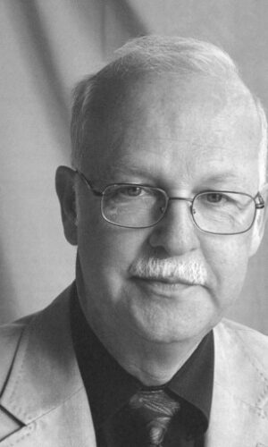 Jan G Bruhn